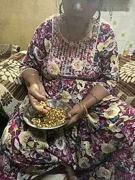 Tameesh sexy mistress online show from May 2026 04:15:01 PM