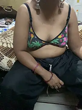 Tameesh sexy mistress online show from June 2026 12:11:02 PM