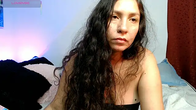 Snapshot of naihroby chatting on March 2026 09:00:01 AM naihroby online show from March 2026 09:00:01 AM