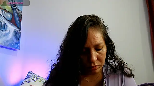 Snapshot of naihroby chatting on November 2025 01:44:02 AM naihroby online show from November 2025 01:44:02 AM