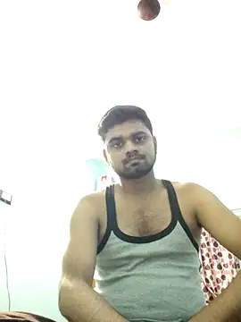 Snapshot of Ishan003 chatting on April 2026 04:30:02 PM Ishan003 online show from April 2026 04:30:02 PM