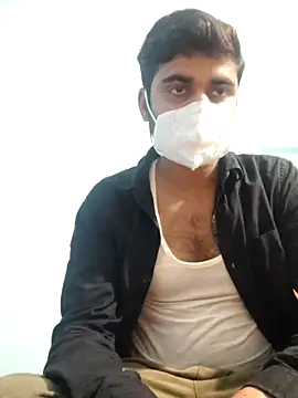 Ishan003 online show from May 2026 04:44:02 PM