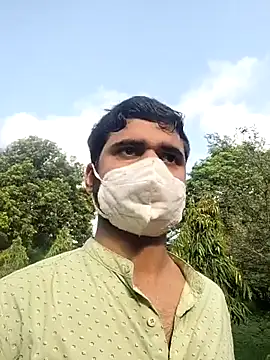 Ishan003 online show from May 2026 02:10:03 AM