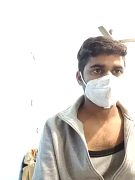 Ishan003 online show from December 2025 02:19:01 PM