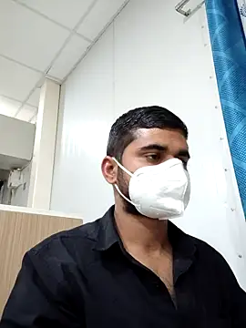 Ishan003 online show from February 2025 01:48:02 PM