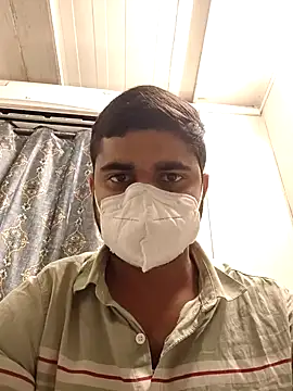Ishan003 online show from February 2025 10:00:02 PM