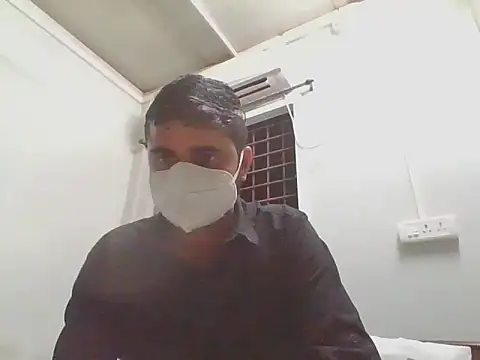 Ishan003 online show from February 2025 05:01:02 PM