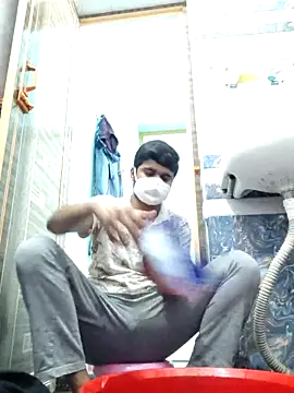 Ishan003 online show from September 2025 02:17:01 PM