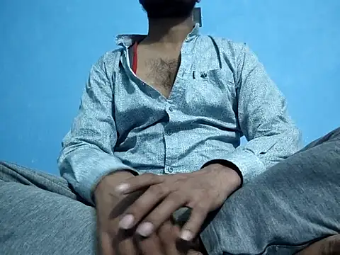 Ishan003 online show from September 2025 02:39:02 PM