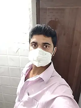 Snapshot of Ishan003 chatting on February 2026 11:21:02 AM Ishan003 online show from February 2026 11:21:02 AM