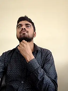 Snapshot of Ishan003 chatting on March 2026 05:25:02 AM Ishan003 online show from March 2026 05:25:02 AM