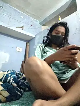 Snapshot of Priya_Strip chatting on February 2025 07:37:02 AM Priya Strip online show from February 2025 07:37:02 AM