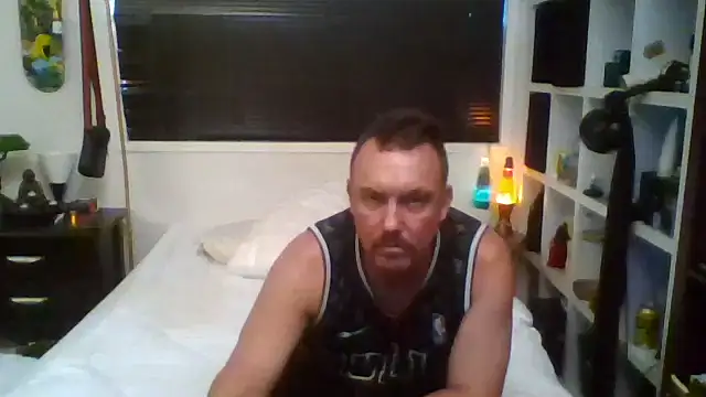 LukedavidDestroys online show from December 2025 07:47:02 PM