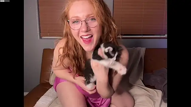 Scarlettredff online show from January 2025 04:59:01 AM