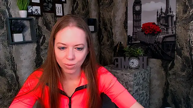 Snapshot of GloriaSi_ chatting on October 2025 05:28:01 AM GloriaSi online show from October 2025 05:28:01 AM