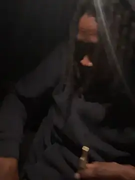 sneakylink13   online show from November 2025 01:33:01 AM