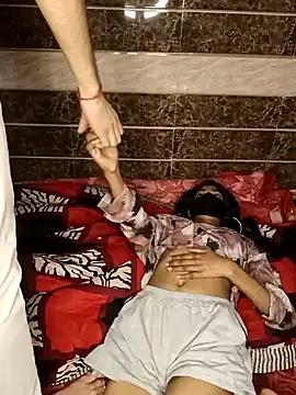 Shalu79 online show from January 2025 07:00:02 PM