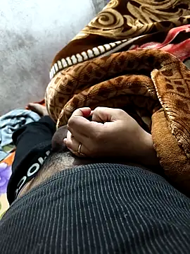 Bhabhi desi12 online show from December 2025 04:46:02 PM