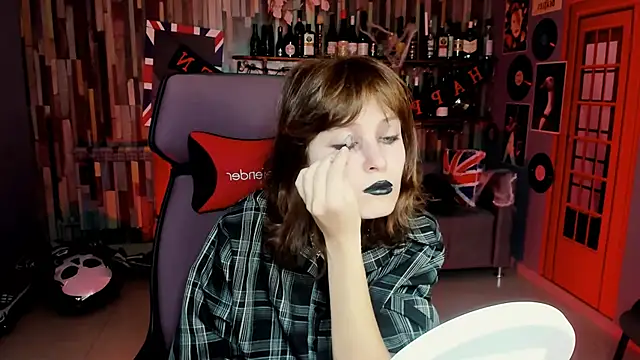 LolaAsmus online show from October 2025 05:17:01 AM