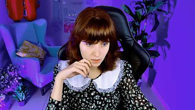 LolaAsmus online show from September 2025 05:03:02 AM