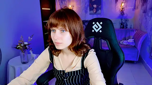 LolaAsmus online show from September 2025 09:04:01 AM
