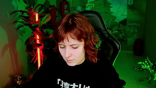 LolaAsmus online show from March 2025 05:13:02 AM