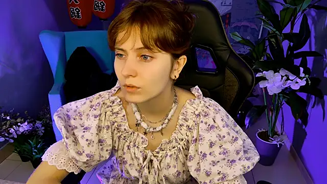 LolaAsmus online show from November 2025 08:40:02 AM