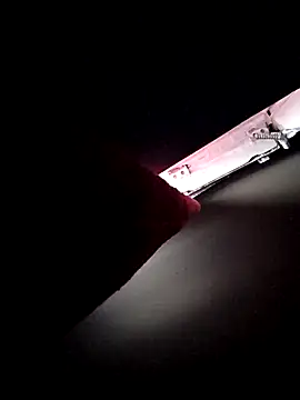 Jovende28 online show from November 2025 05:17:02 PM