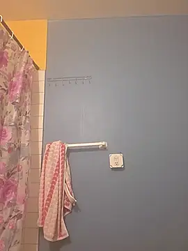 Jovende28 online show from November 2025 09:14:02 AM