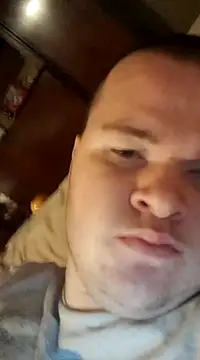 Snapshot of clemhotxxxx chatting on February 2025 05:51:01 PM clemhotxxxx online show from February 2025 05:51:01 PM