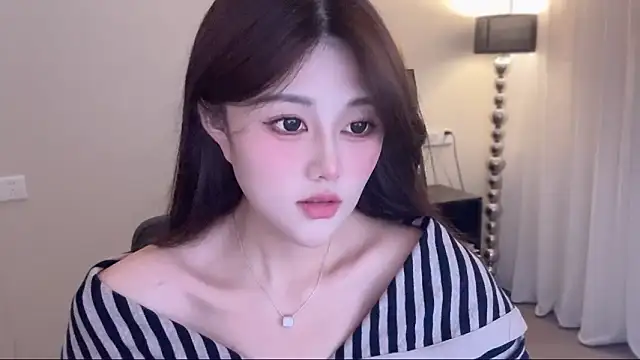 Strawberrybabyy1 online show from November 2025 03:16:02 PM