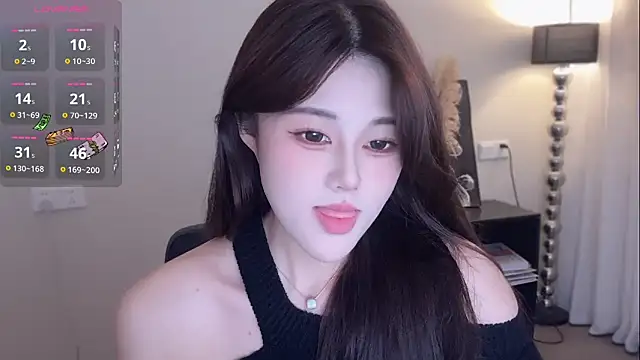 Strawberrybabyy1 online show from November 2025 02:54:02 PM