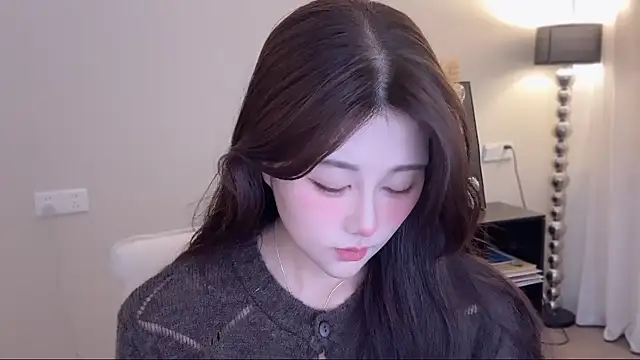 Strawberrybabyy1 online show from November 2025 12:54:02 PM