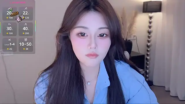 Strawberrybabyy1 online show from October 2025 03:24:02 PM