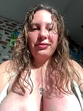 Snapshot of Yanacool007 chatting on December 2025 11:37:01 AM Yanacool007 online show from December 2025 11:37:01 AM