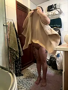 Yanacool007 online show from October 2025 08:23:02 PM