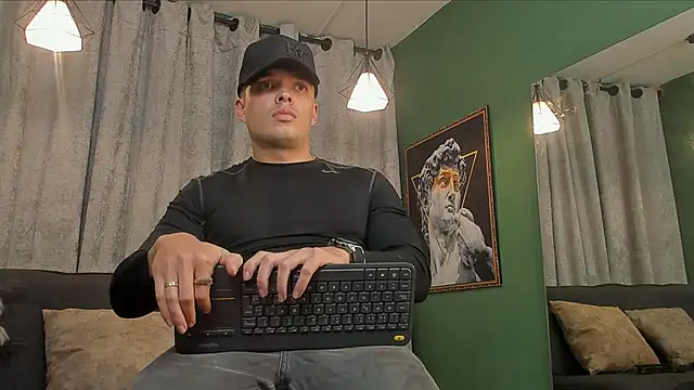 Jake Tylerr  online show from February 2026 10:40:02 PM