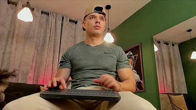 Jake Tylerr  online show from October 2025 08:43:02 PM