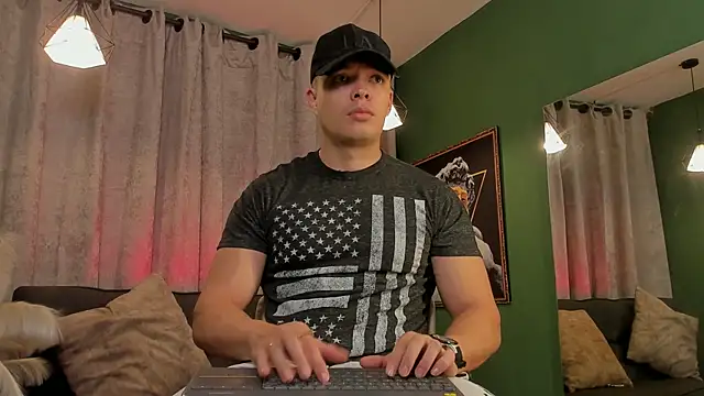 Jake Tylerr  online show from April 2026 06:26:01 PM
