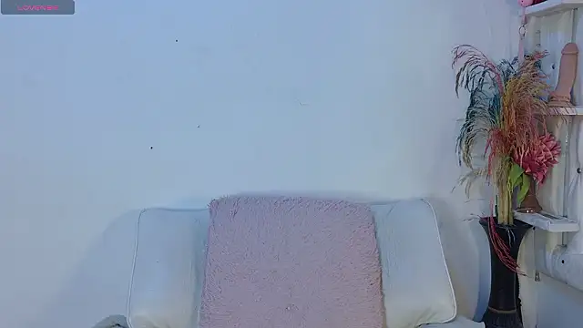 mikoto urab online show from February 2026 07:12:01 PM