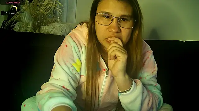 Snapshot of meichang452 chatting on March 2026 04:52:02 AM meichang452 online show from March 2026 04:52:02 AM