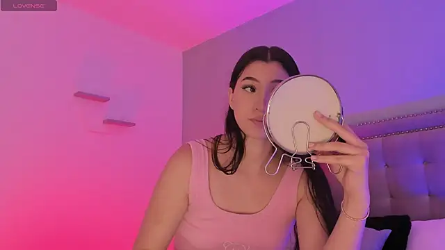 Snapshot of MilaHal_ chatting on September 2025 02:45:01 PM MilaHal online show from September 2025 02:45:01 PM