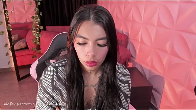 NattGomez online show from June 2026 01:36:01 AM
