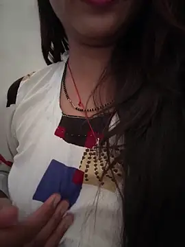 Snapshot of DiyAsingHh chatting on April 2026 08:29:02 AM DiyAsingHh online show from April 2026 08:29:02 AM