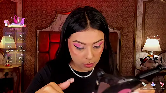 SoffiQueen online show from January 2026 01:36:01 PM