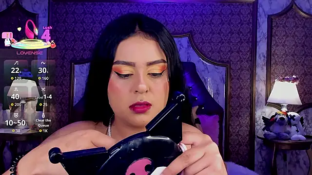 SoffiQueen online show from March 2026 02:10:02 PM