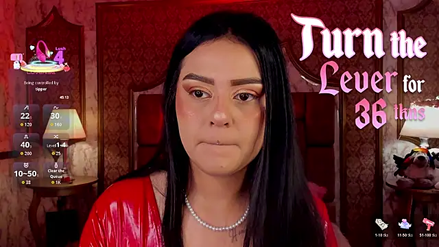 SoffiQueen online show from January 2026 01:27:01 PM