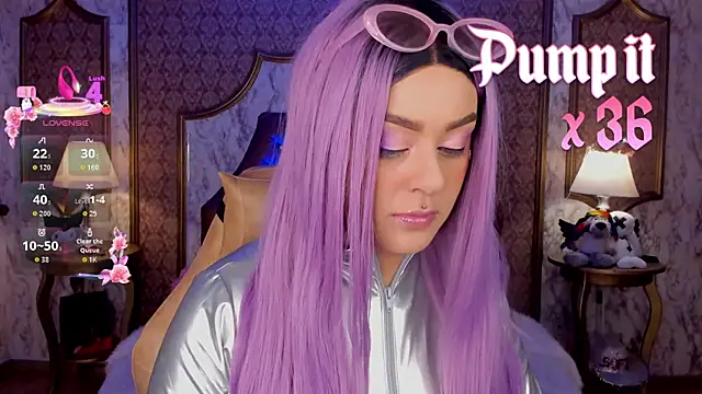 SoffiQueen online show from February 2026 01:55:01 PM