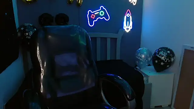 JackSwan18 online show from January 2025 07:13:01 PM