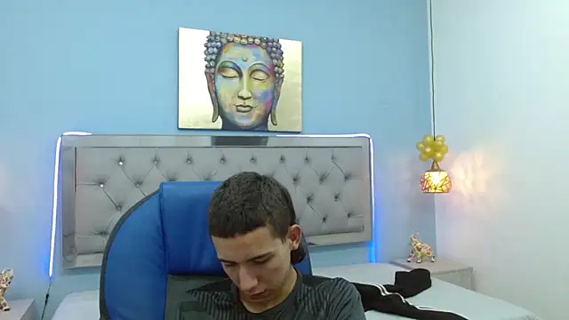 JackSwan18 online show from January 2025 04:32:01 AM